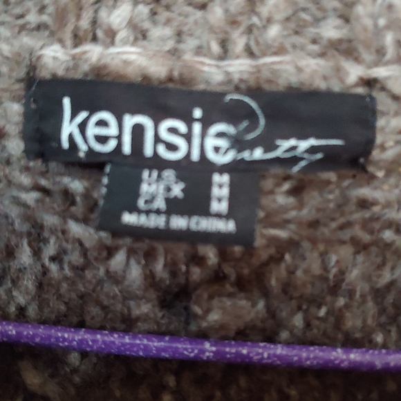 Kenzie Woman's Cardigan - Picture 5 of 6